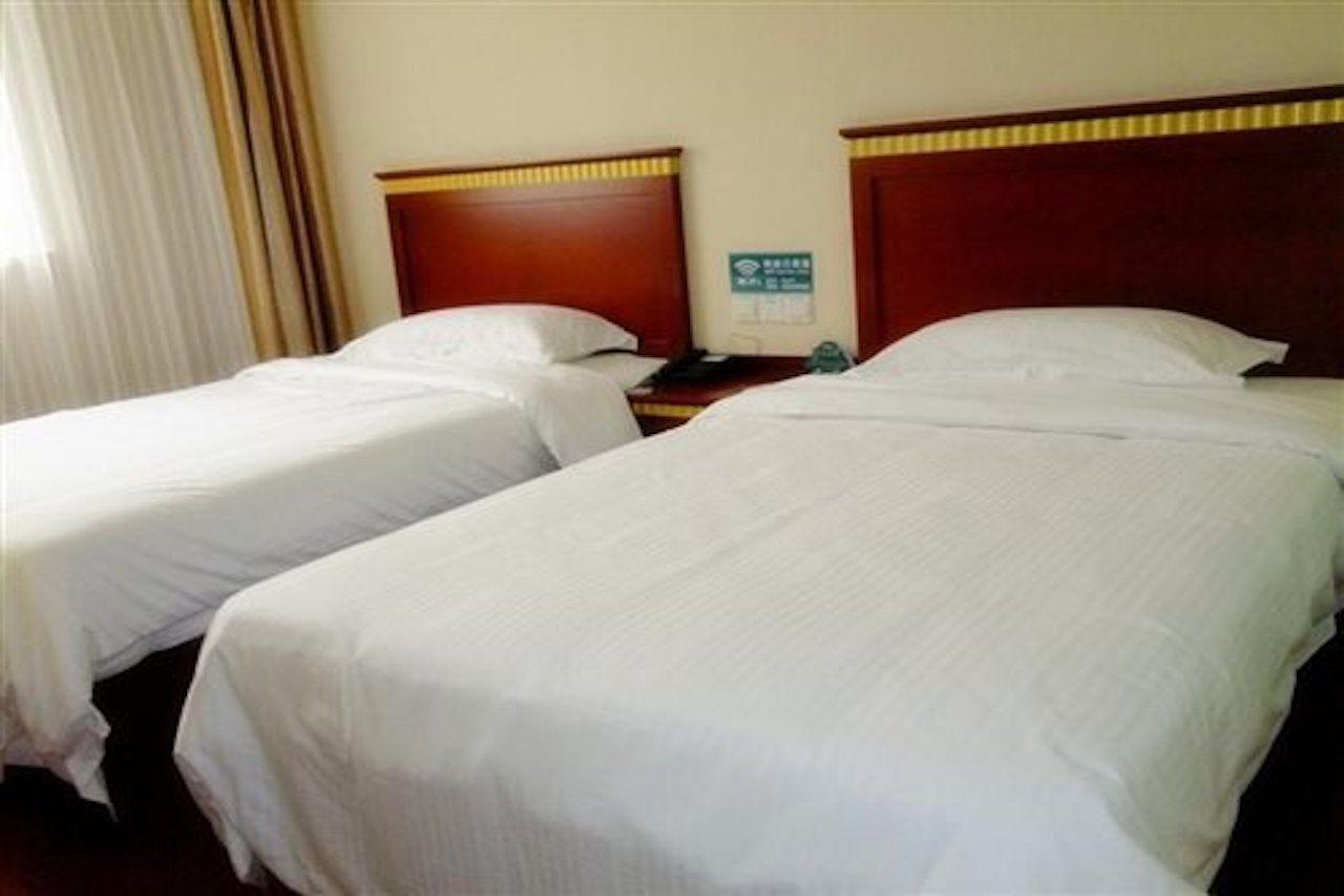Greentree Inn Henan Luoyang Wangcheng Square Business Hotel Buitenkant foto