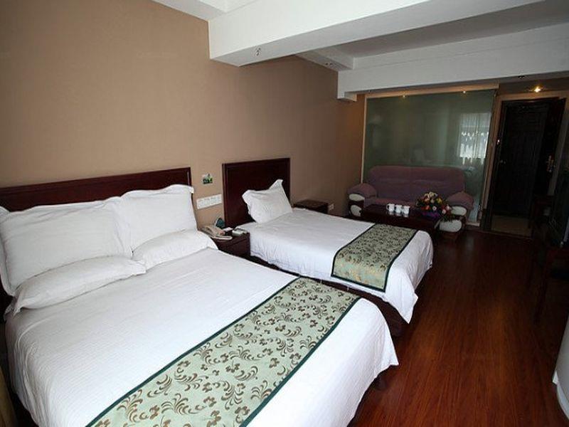 Greentree Inn Henan Luoyang Wangcheng Square Business Hotel Buitenkant foto